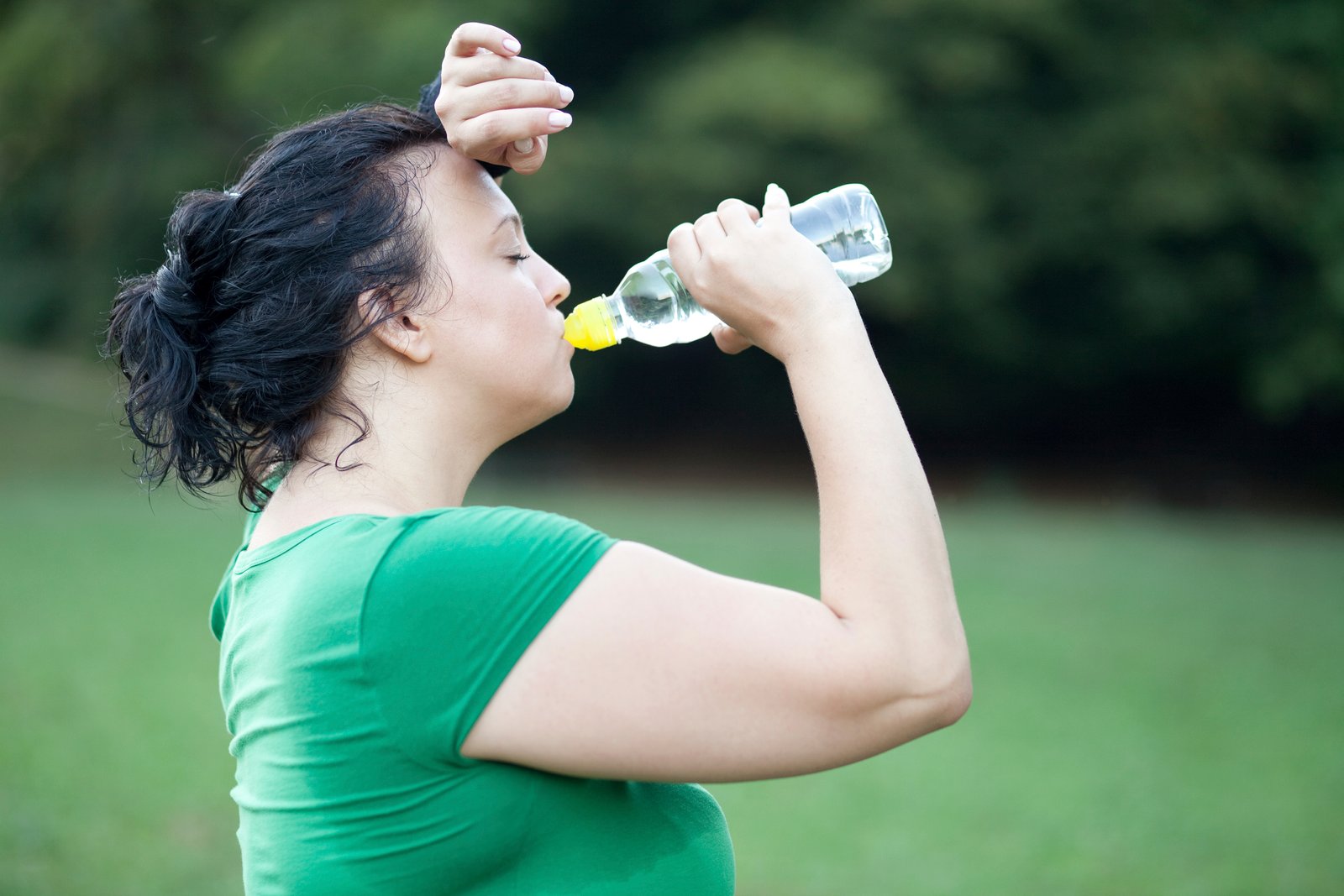 The simple secret to healthy weight? Water - CBS News